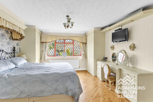 Photo 16- click for photo gallery